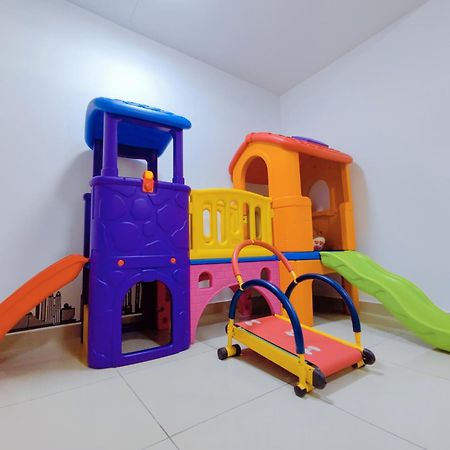 Spacious Family House At Desaru Harmonia 2 Extérieur photo